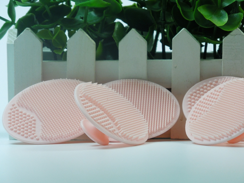 Silicone gel cleanser